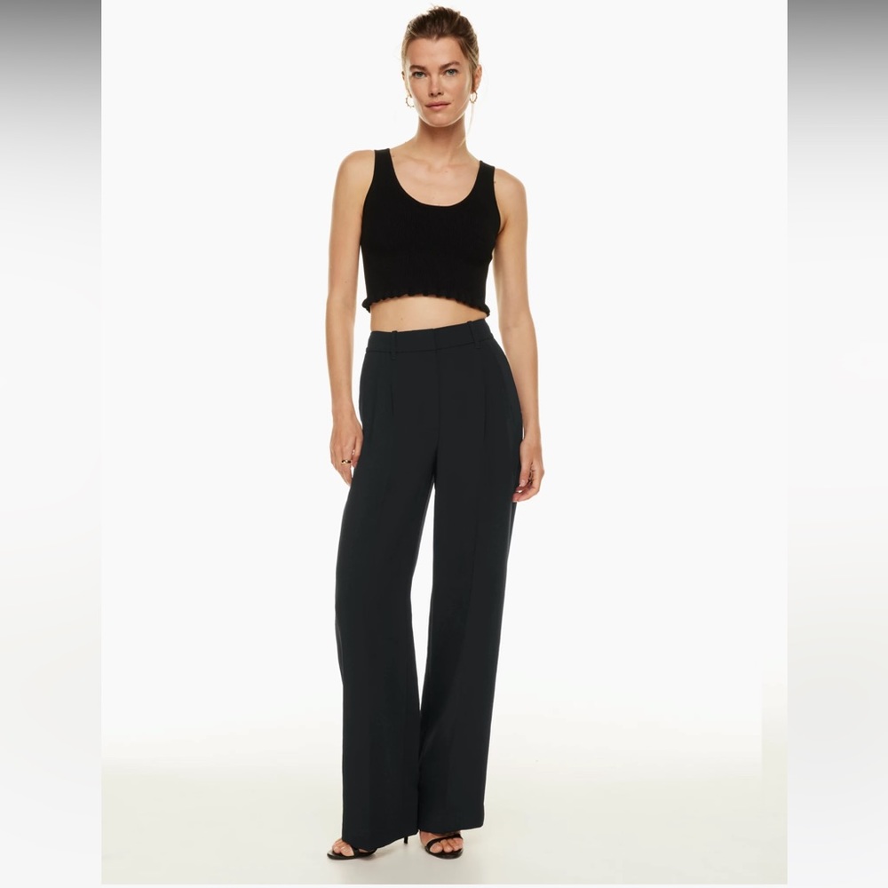 NWT Aritzia Wilfred Effortless Pant - Black, Size 2